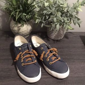Sperry Top Slider